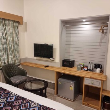 the jais boutique stay