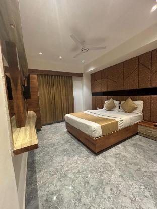purple icon hotel