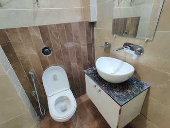 hotel golden temple paradise