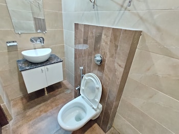 hotel golden temple paradise