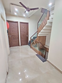 hotel golden temple paradise