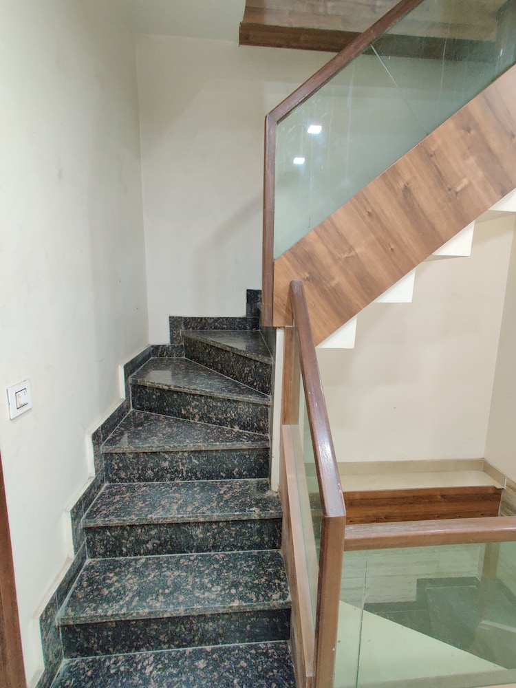 hotel golden temple paradise