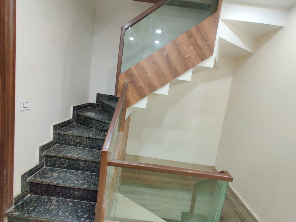 hotel golden temple paradise