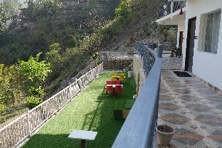 Cloud Forest,Hotel Cloud Forest Village Tusrani Lansdowne Pauri Gharwal Uttrakhand 246155,3 star