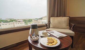 treebo premium baramasi by jai club prime