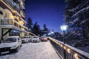 Hotel Taj Palace,Snow View, Lakkar Bazar North Bank Estate, Shimla, Himachal Pradesh 171001,3 star