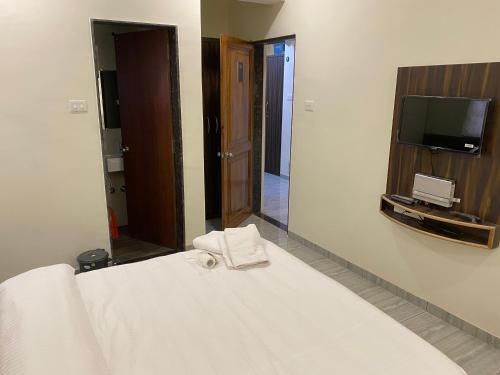 galaxy residency panchgani