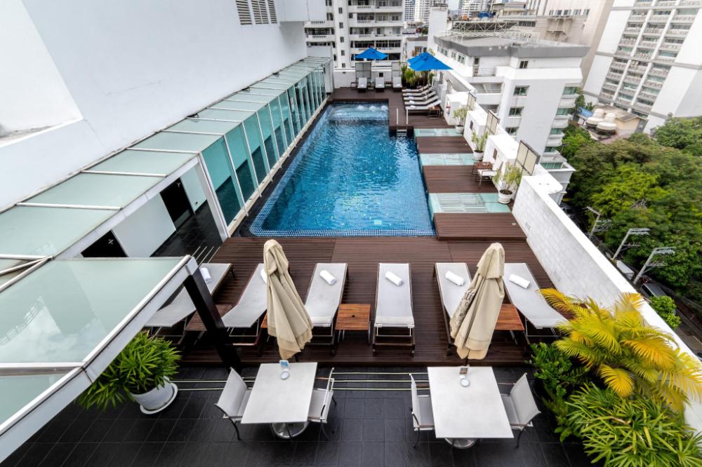 night hotel bangkok sukhumvit 15