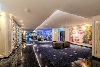 night hotel bangkok sukhumvit 15