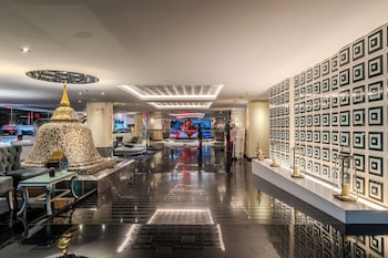 night hotel bangkok sukhumvit 15