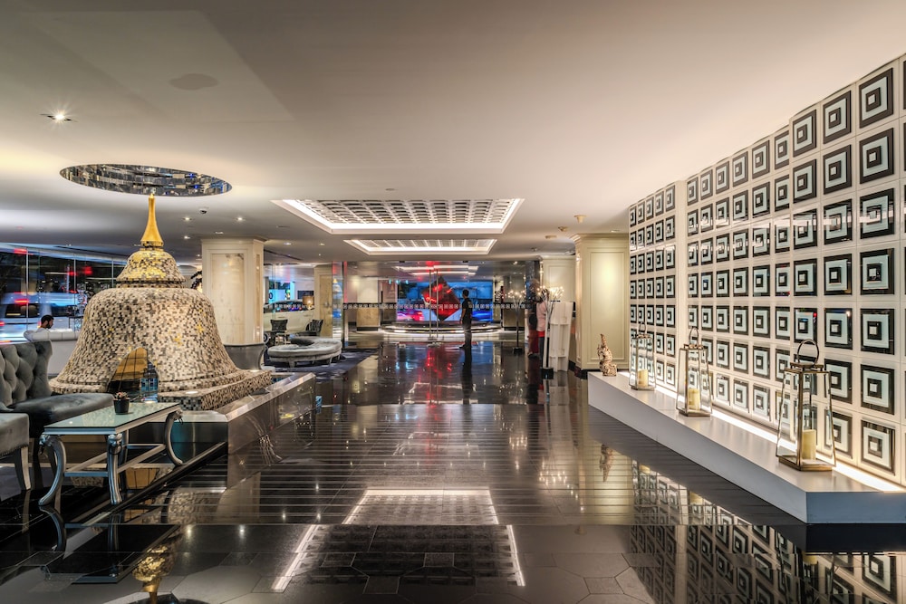 night hotel bangkok sukhumvit 15