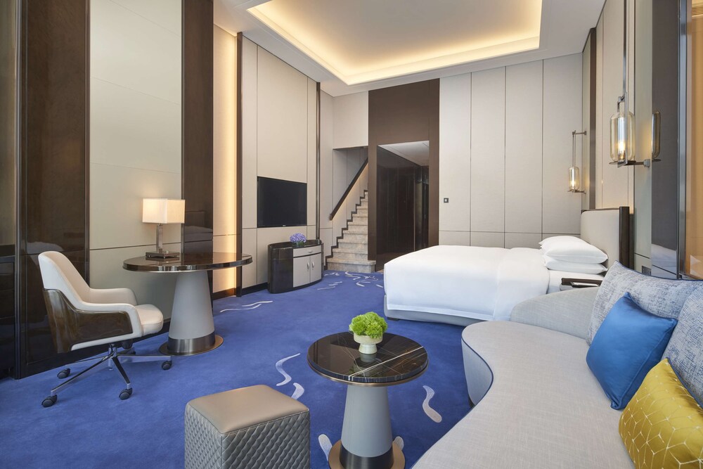 hyatt regency lanzhou