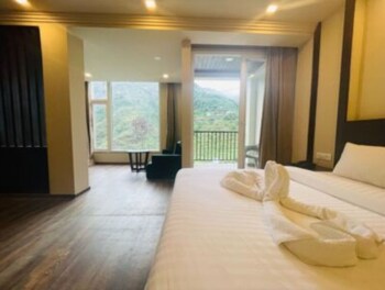 hotel vista by mnp hotels