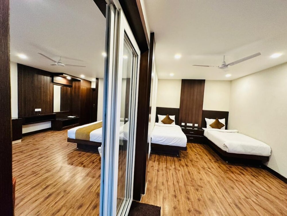 hotel vista by mnp hotels