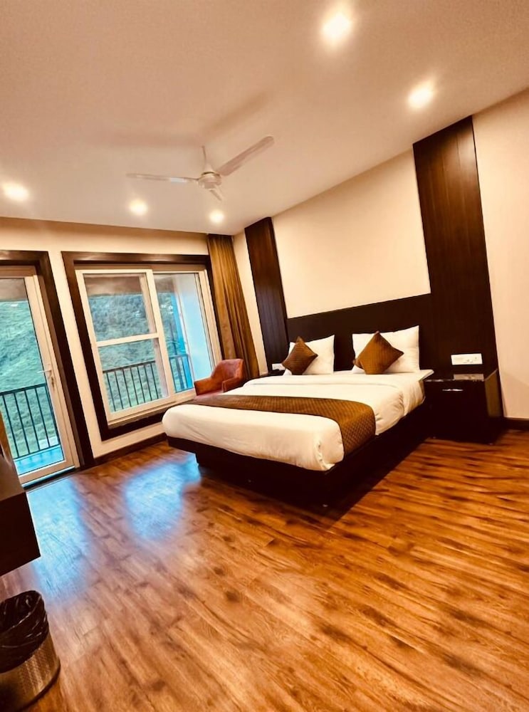 hotel vista by mnp hotels