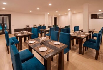 Hotel Vista By Mnp Hotels,Mussoorie Rd Tundhar Village Sher Garhi Mussoorie Uttarakhand 248179,3 star