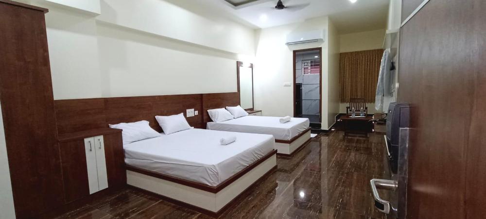 hotel nivetha inn