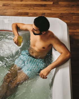 triumph white sands hotel