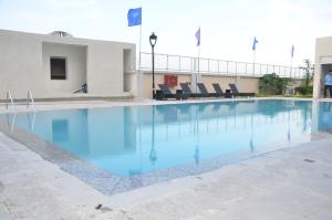Maha Bodhi Hotel Resort Convention Centre,Tekuna Farm, Gyan Bharti, Road Village, Hariharpur , 824231 Bodh Gaya, India,4 star