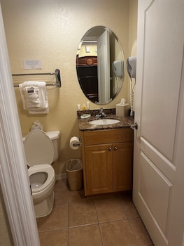 sunset vistas two bedroom beachfront suites