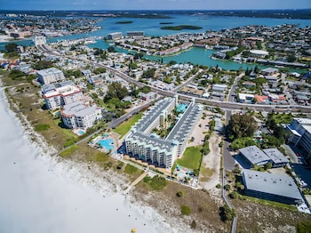 sunset vistas two bedroom beachfront suites
