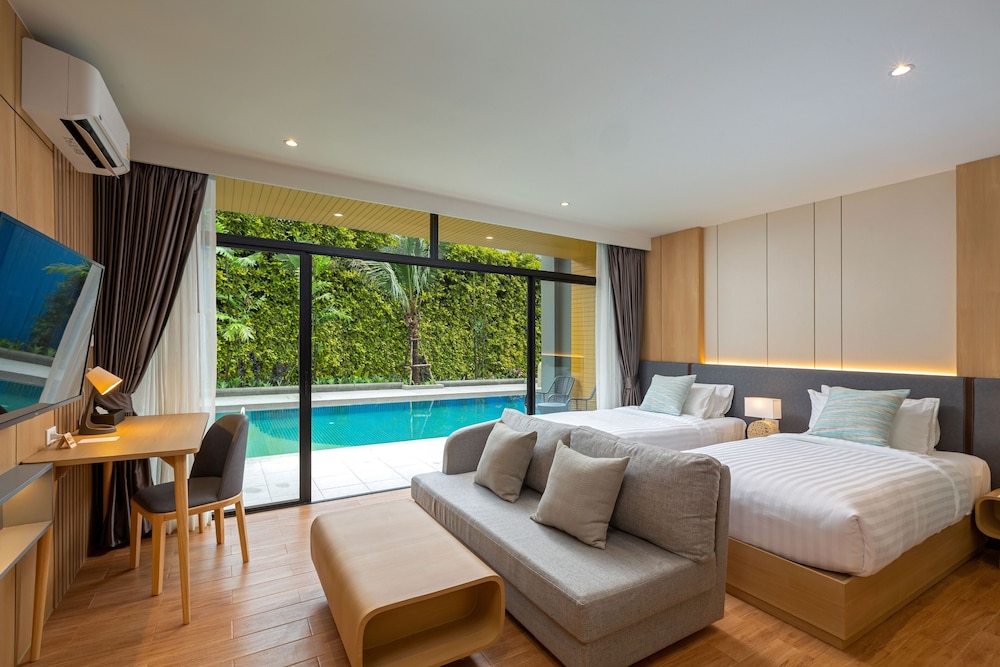 wyndham garden naithon phuket
