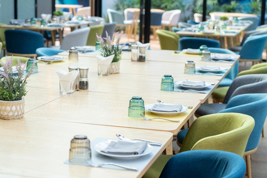 wyndham garden naithon phuket