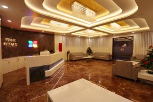 Hotel Four Petals Executive,Akkalkot,3 star