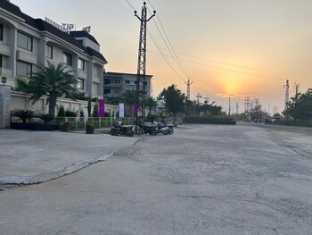 the imperial prime clarks inn suites