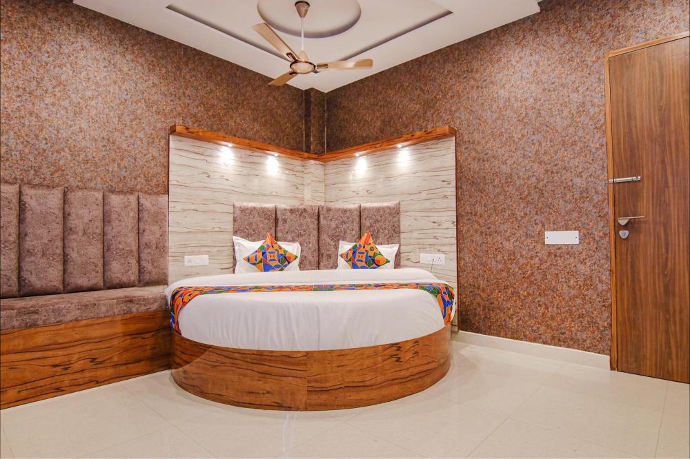 fabhotel meridian inn