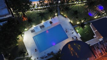 el colibri hotel