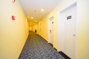 7 days inn suqian siyang motel station branch