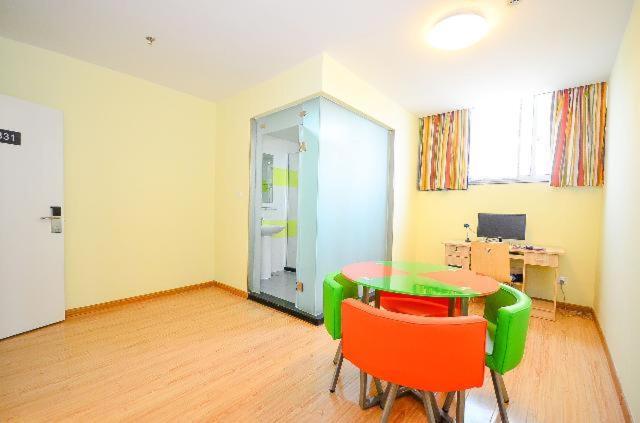 7 days inn suqian siyang motel station branch