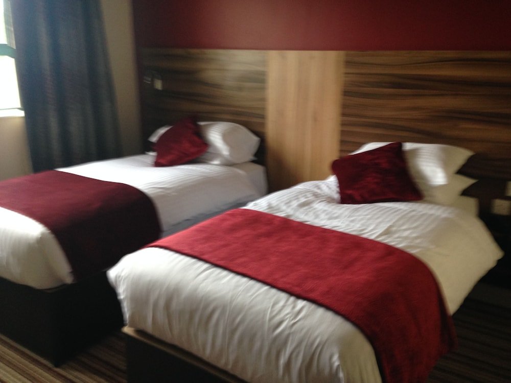 mourne country hotel