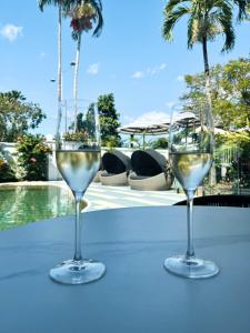 mercure cairns