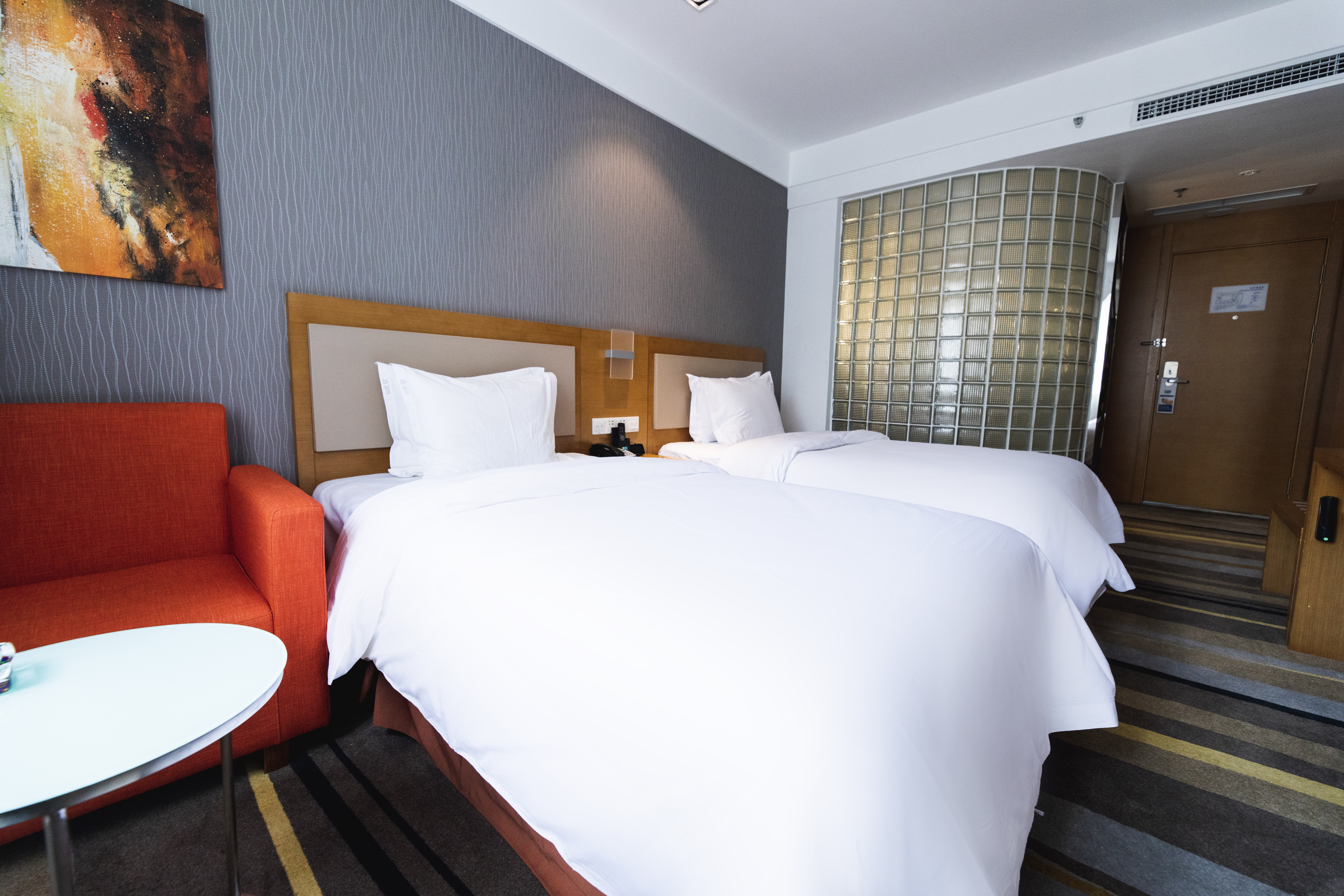 holiday inn express daocheng yading an ihg hotel