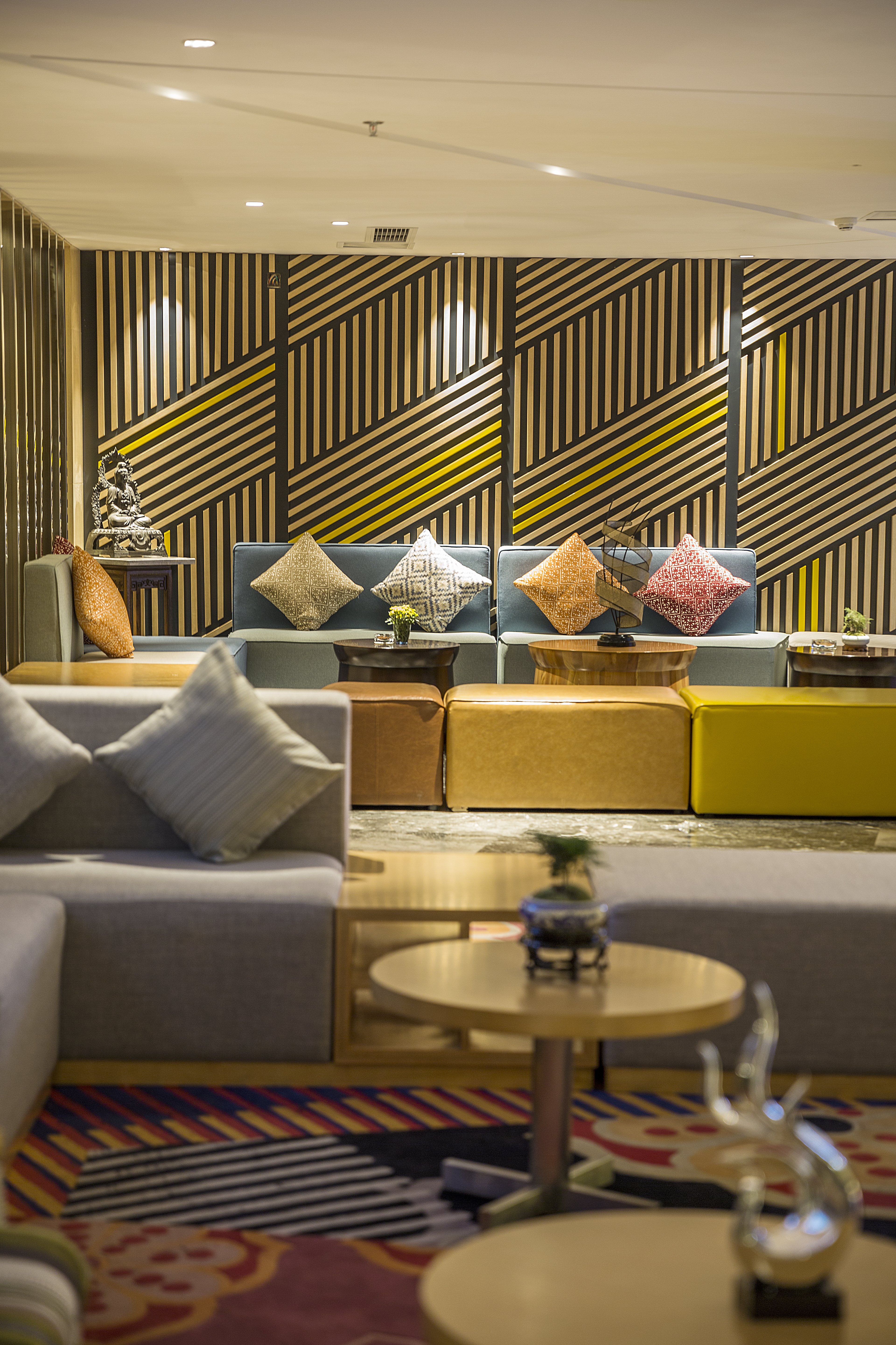holiday inn express daocheng yading an ihg hotel