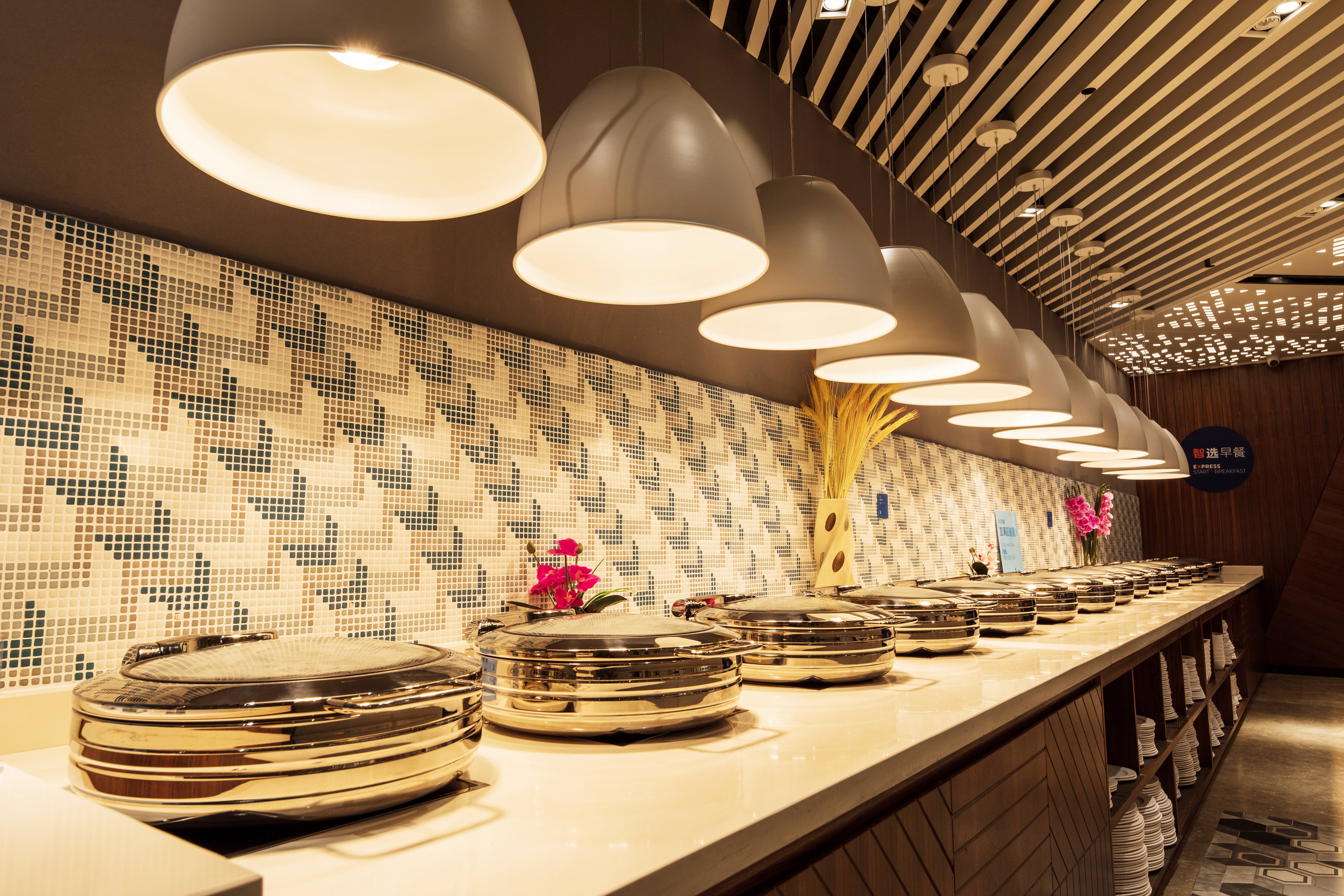 holiday inn express daocheng yading an ihg hotel