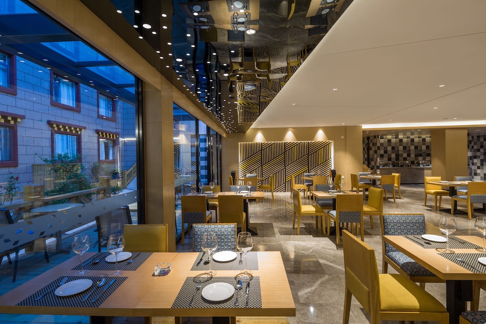 holiday inn express daocheng yading an ihg hotel