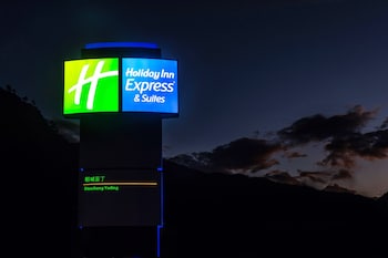 holiday inn express daocheng yading an ihg hotel