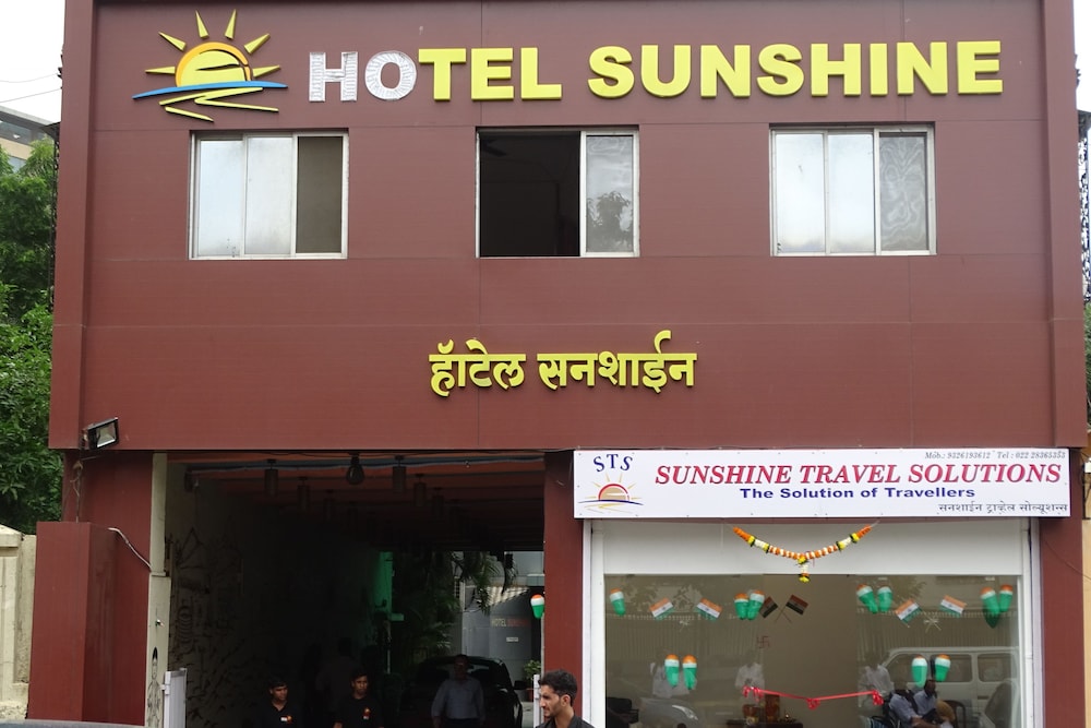 hotel sunshine airport