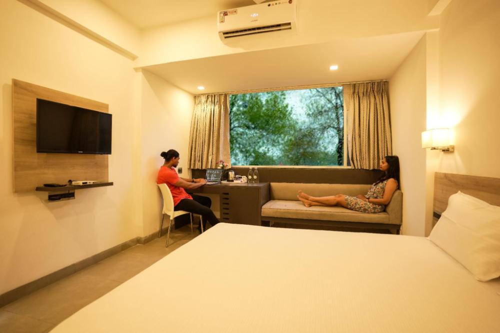 coastal pearl hotel margao railway station