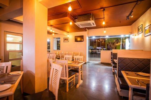 coastal pearl hotel margao railway station
