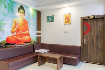 Ocean Pearl Bhopal,Narmadapuram Road,2 star