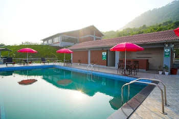 gaurav lords resort shrivardhan