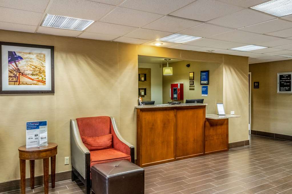 comfort inn tucson central