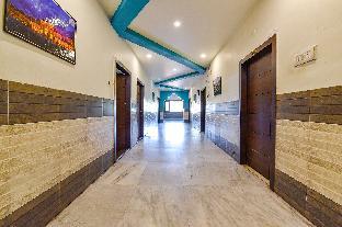 Hotel Surpin Palace,,3 star