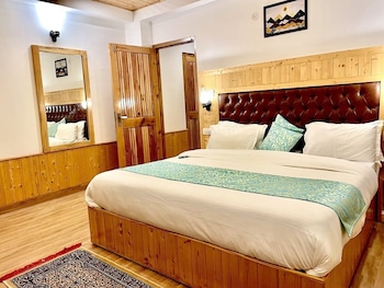 manali outdoor retreat by sheosante