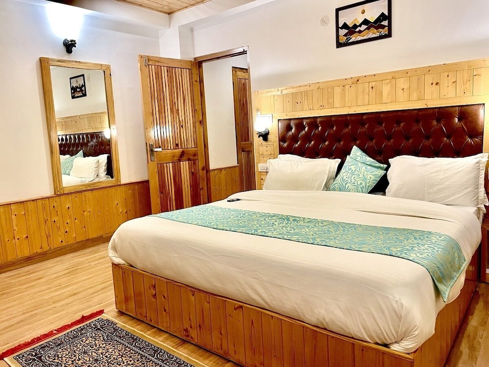 manali outdoor retreat by sheosante