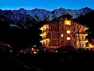 manali outdoor retreat by sheosante